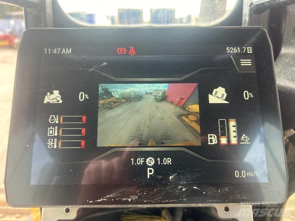 CAT D 5 LGP 履帶推土機