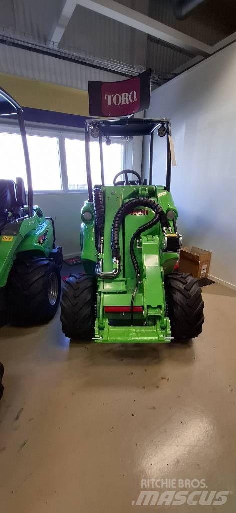 Avant 528 多功能裝載機