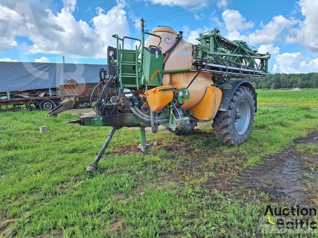 Amazone UX 5200 牽引式噴霧機
