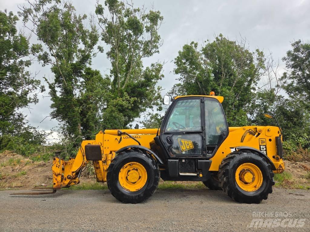 JCB 535-140 伸縮臂操作車
