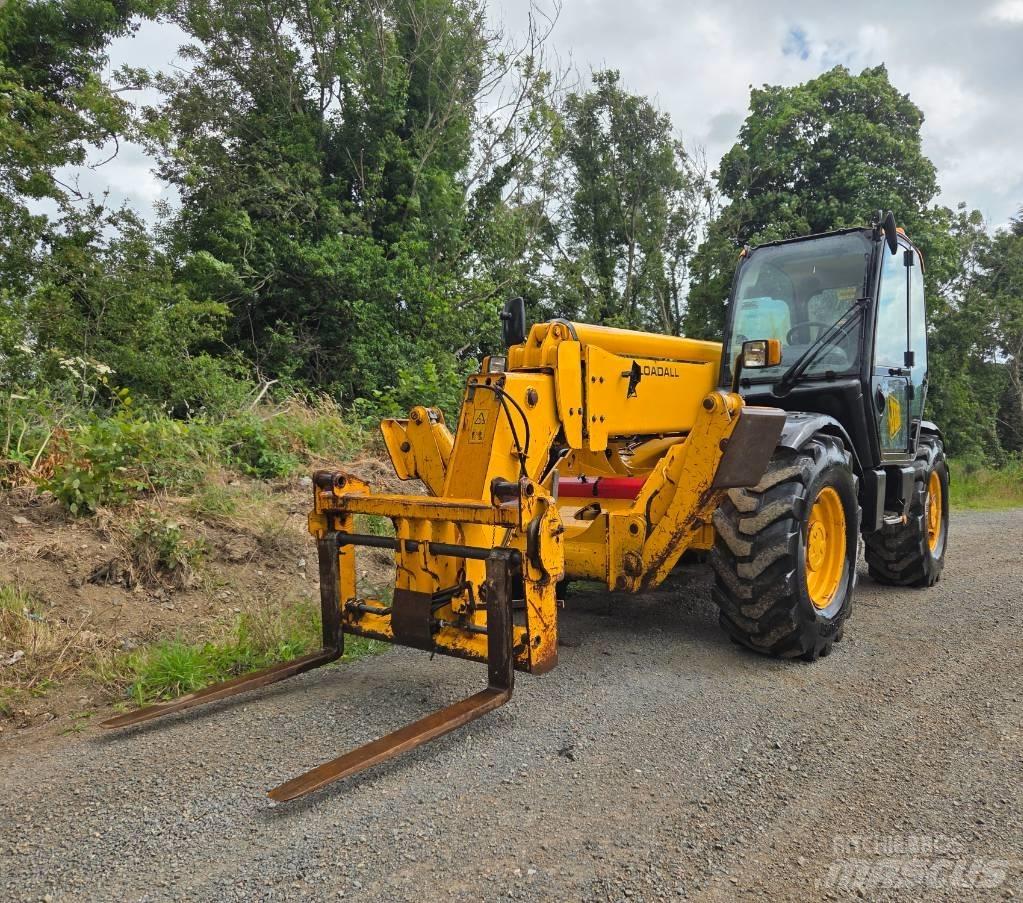 JCB 535-140 伸縮臂操作車