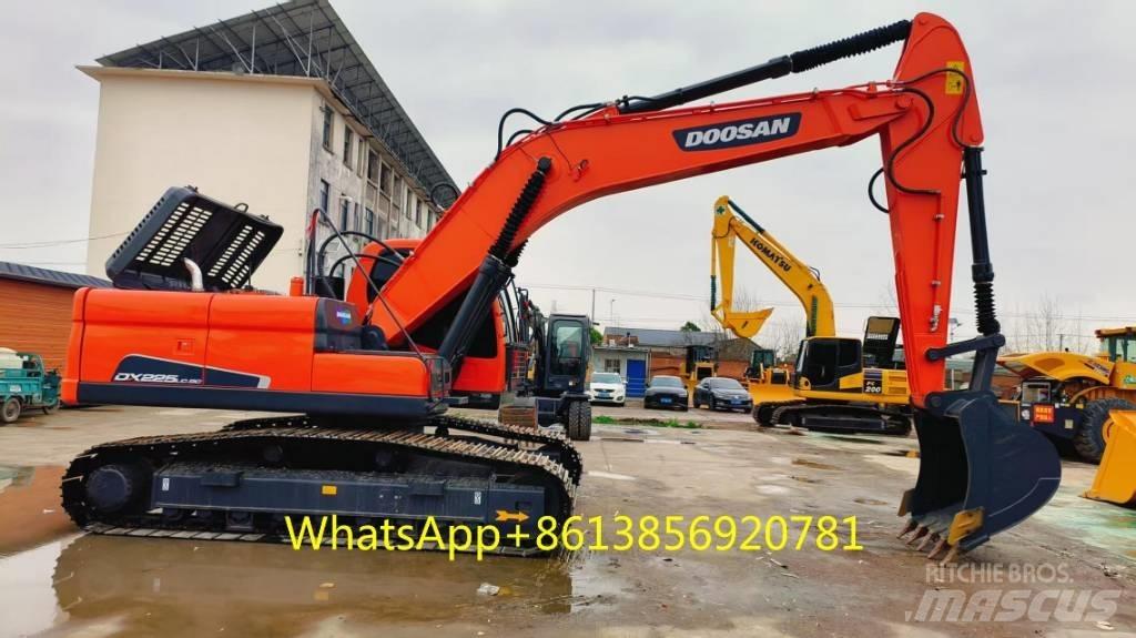 Doosan DX 225 履帶式 挖土機/掘鑿機/挖掘機