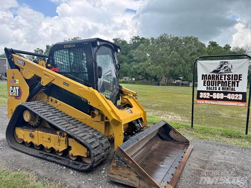 CAT 299 滑移轉向裝載機