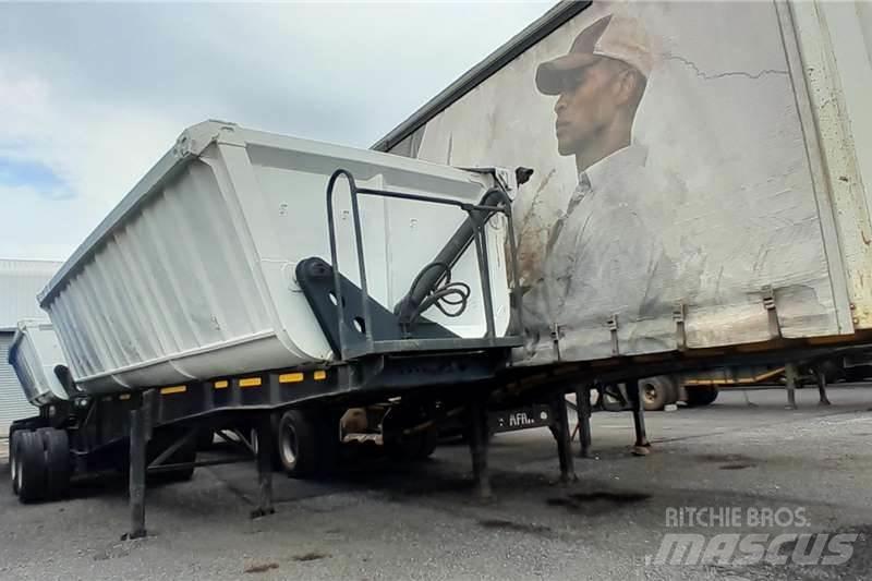 Afrit SIDE TIPPER 其他拖車