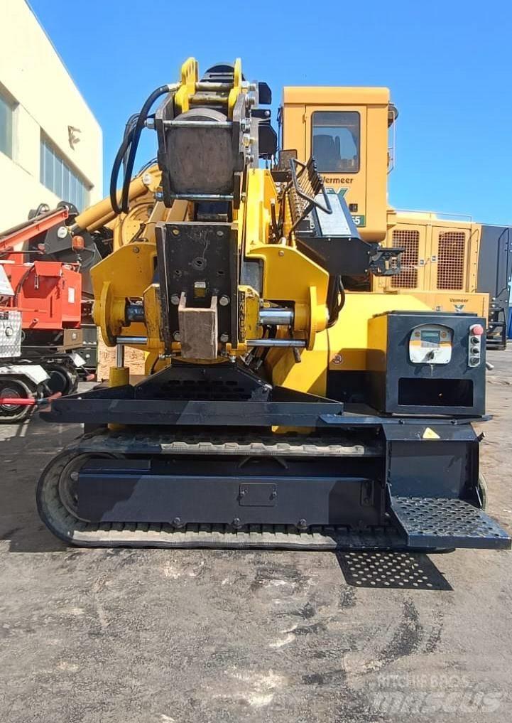  MGI Tonker 830 振動打樁機