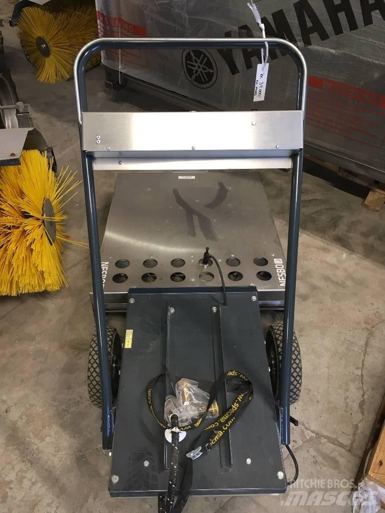 Nesbo GF600 E 其他地面照料機械