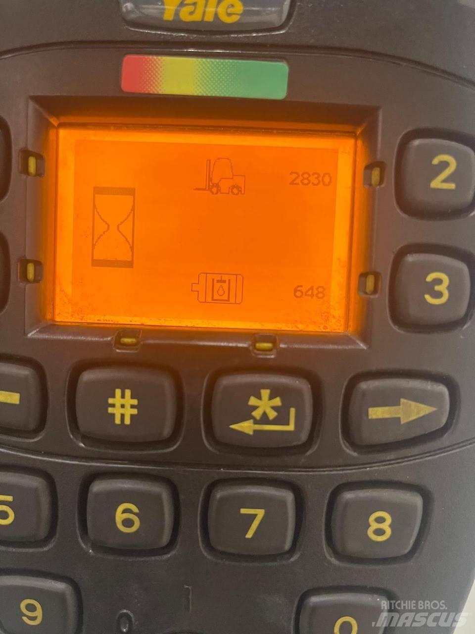 Yale ERP16VT 電動堆高機