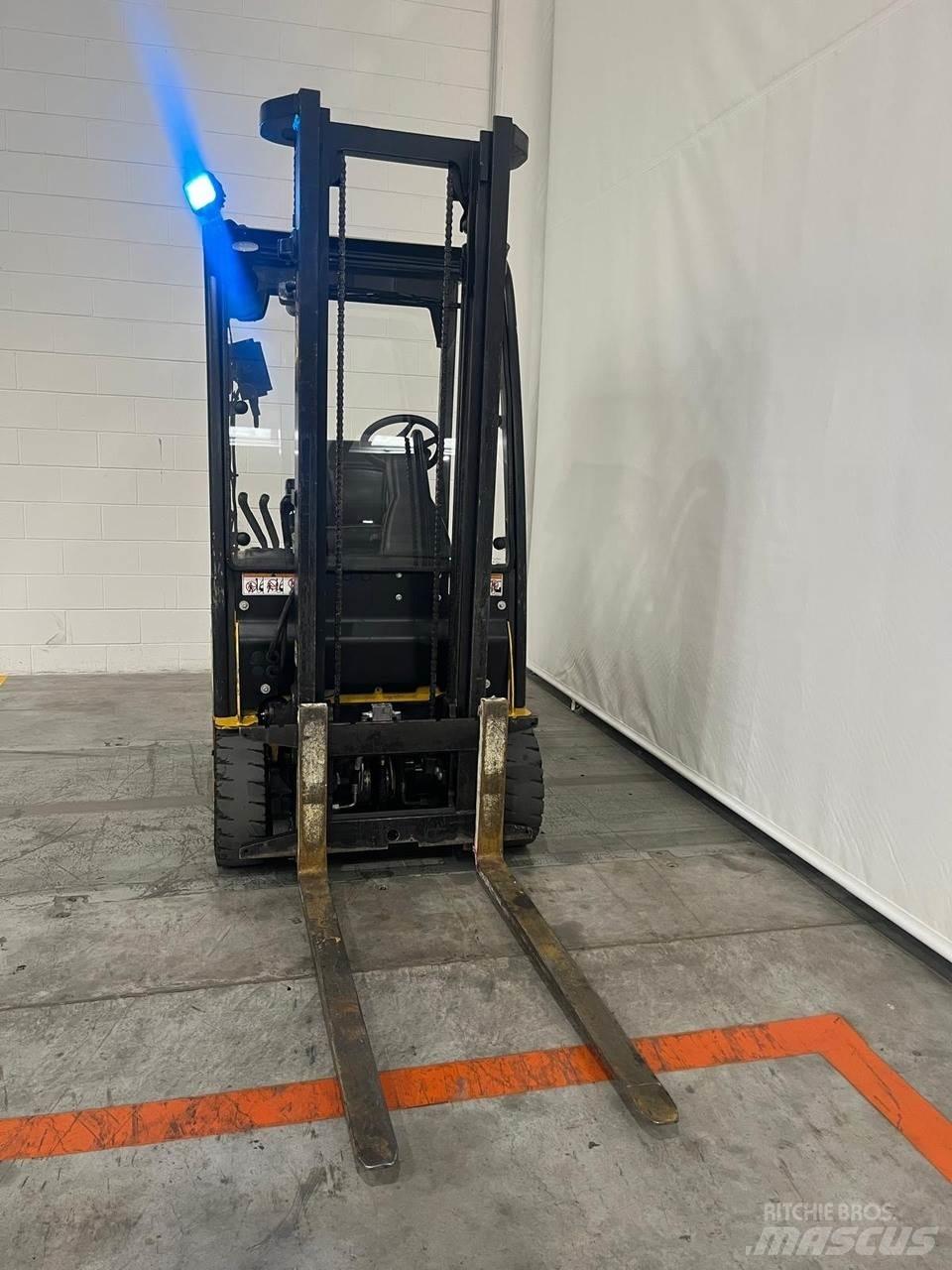 Yale ERP16VT 電動堆高機