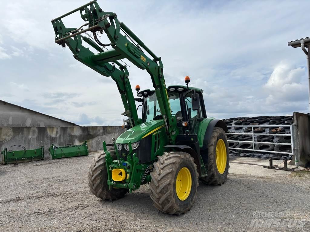 John Deere 6120M 曳引機