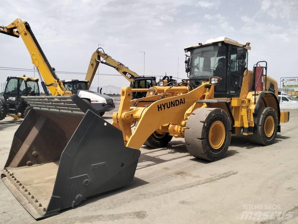 Hyundai HL955XT 輪胎式裝載機