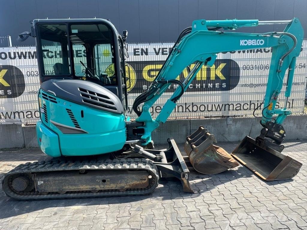 Kobelco SK 35 SR 小型挖土機/掘鑿機<7t(小型挖掘機)
