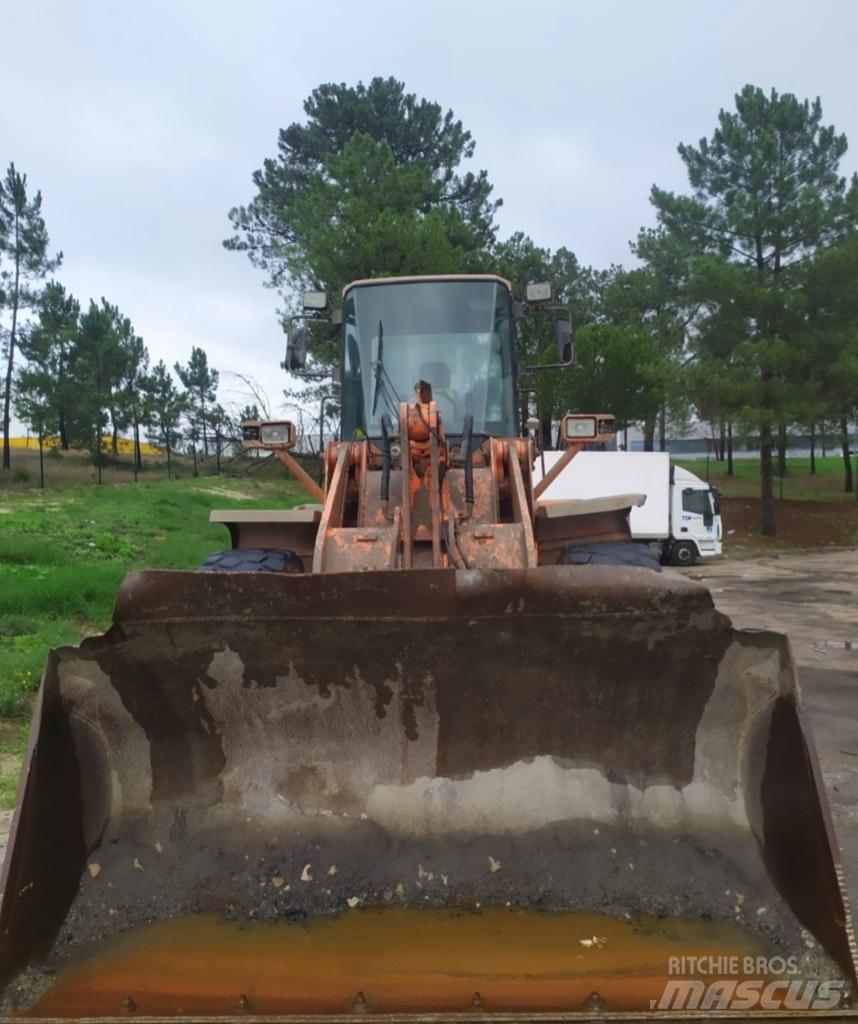Doosan Mega 250 輪胎式裝載機