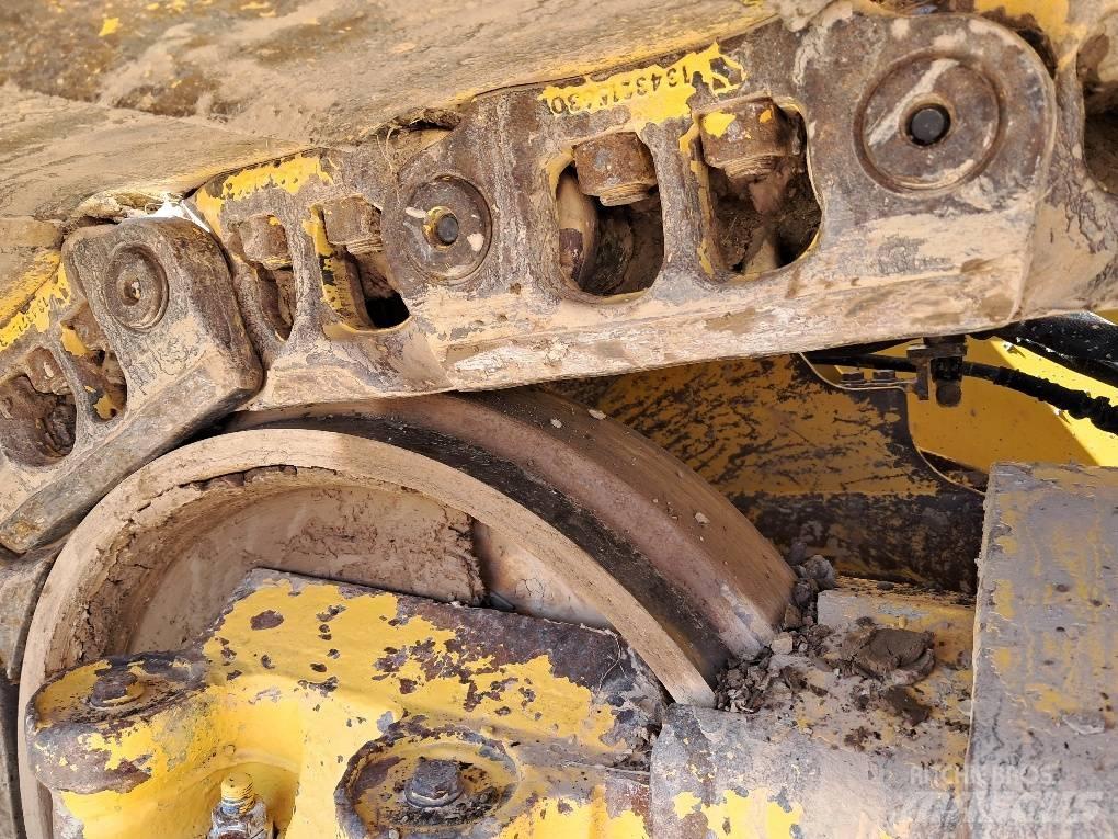 Komatsu D61PXI-24E0 履帶推土機