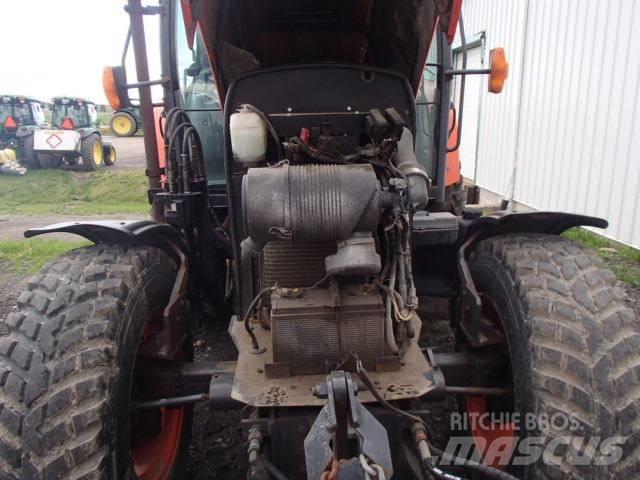 Kubota M 110 GX 曳引機