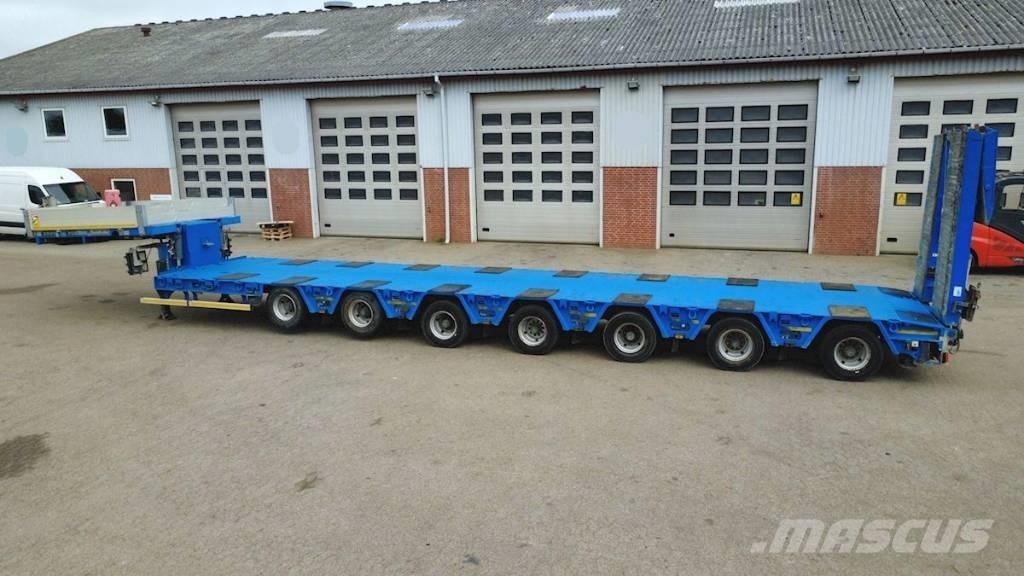 Goldhofer STZ-MPA 7 地架式半拖車