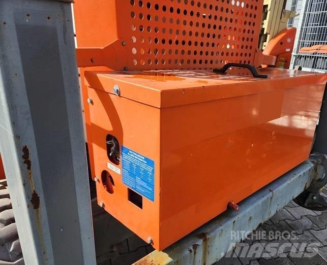Snorkel S3970 BE RT 剪式升降機