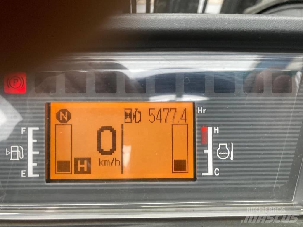 Mitsubishi FD 50 柴油卡車