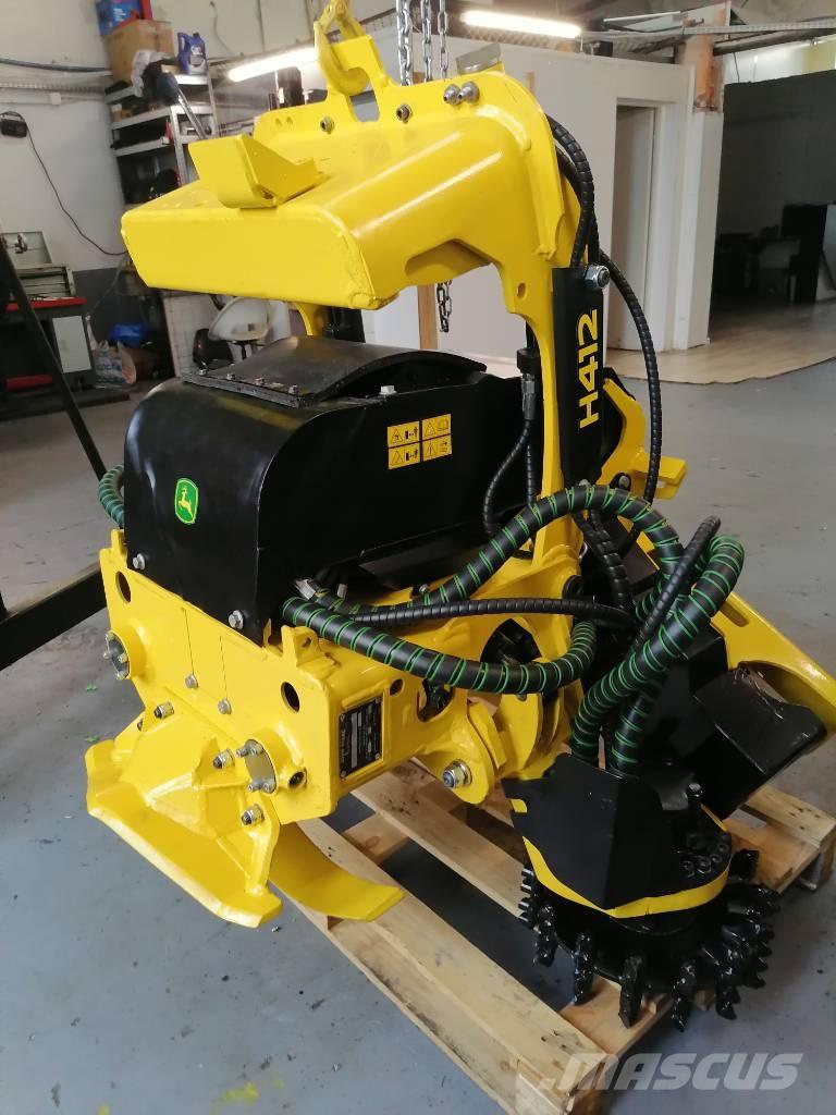 John Deere H412 收穫機頭