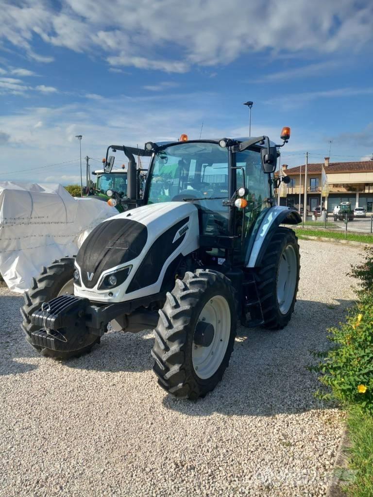 Valtra A 104 曳引機
