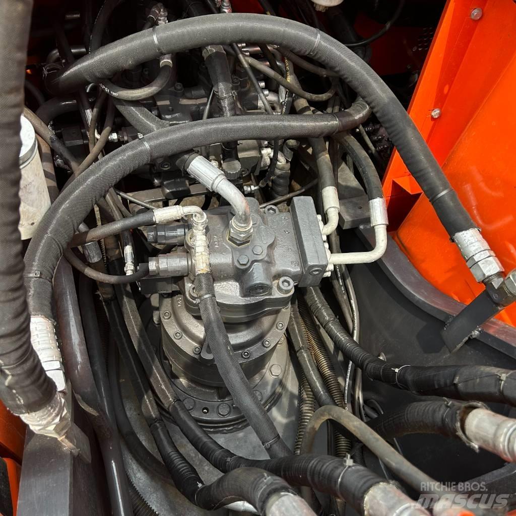 Doosan DX 225 LC 履帶式 挖土機/掘鑿機/挖掘機