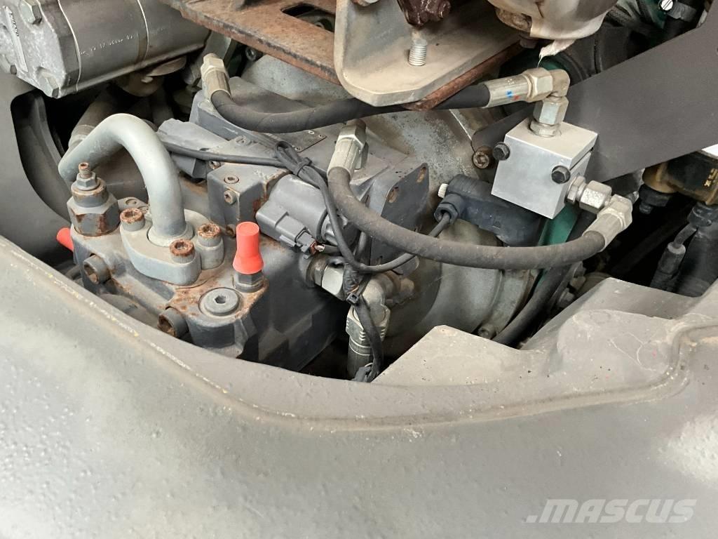 Volvo L 30 G 輪胎式裝載機