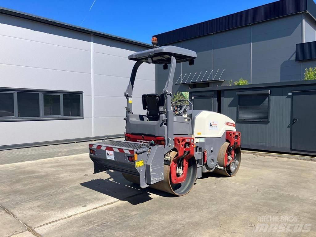Dynapac CC 1400 VI 雙輪滾壓機