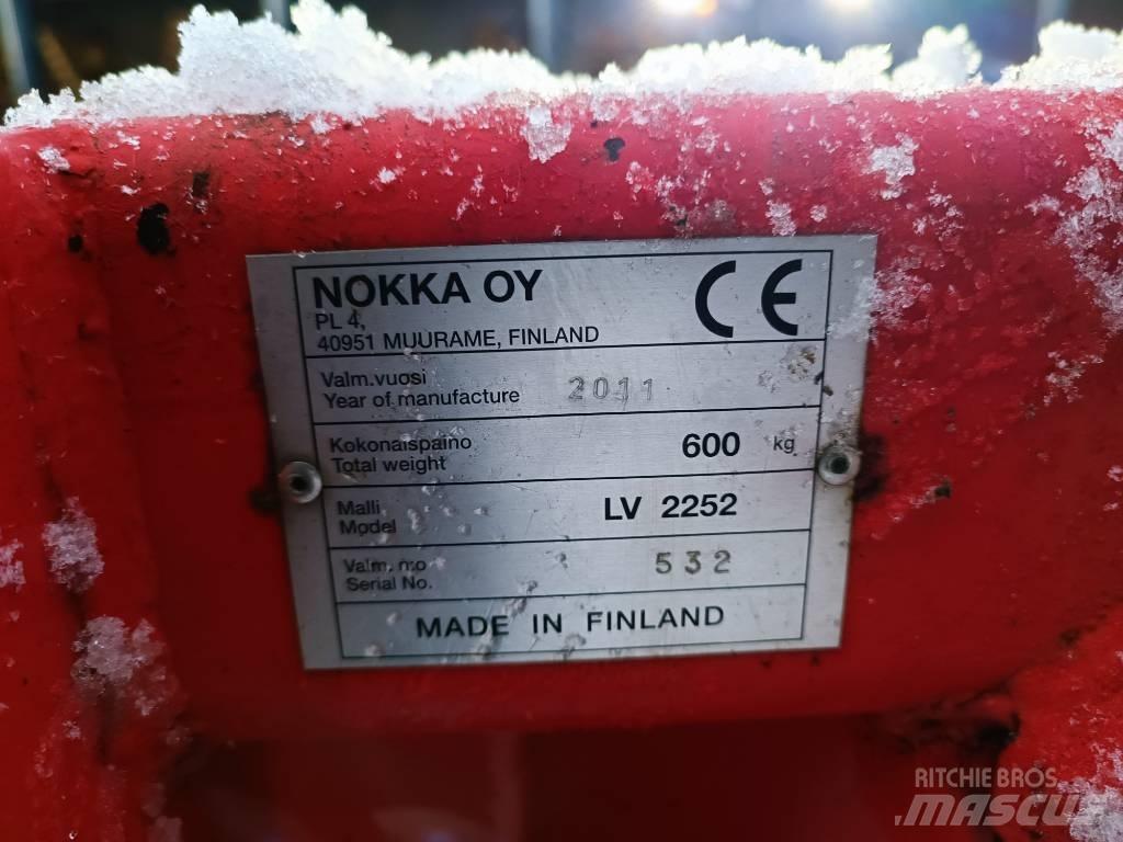 Esko LV 2252 掃雪機