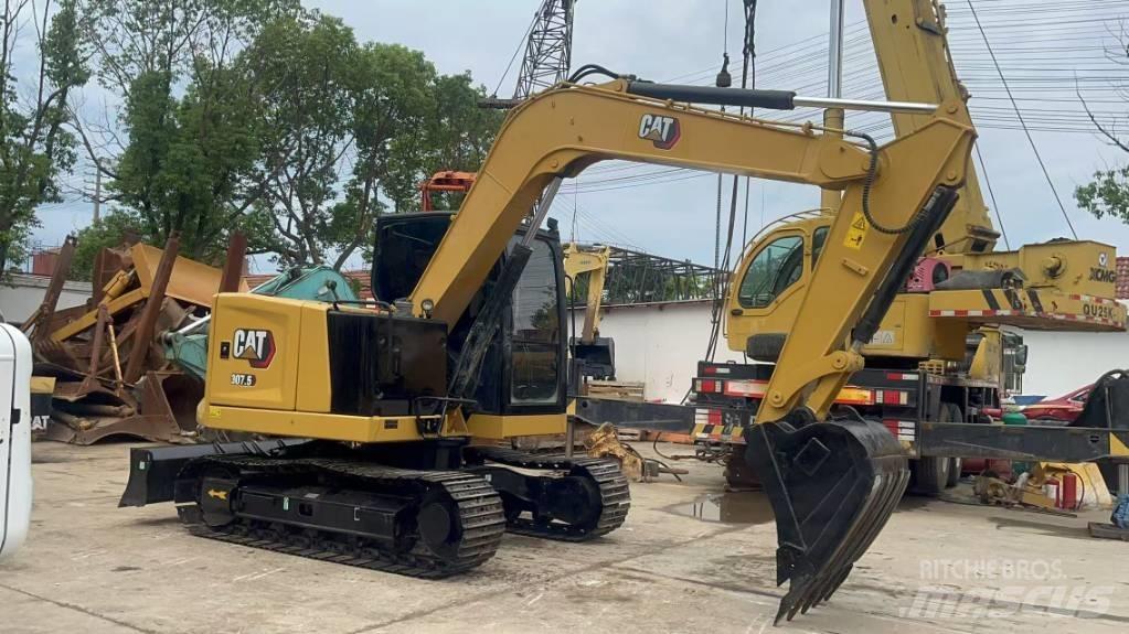 CAT 307 小型挖土機/掘鑿機<7t(小型挖掘機)