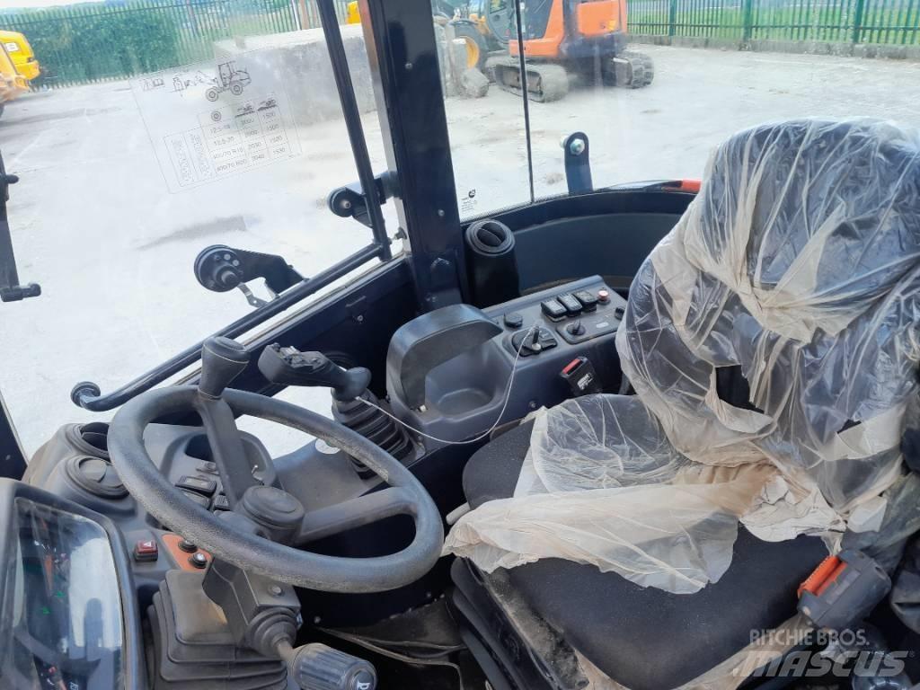 Kubota R 085 輪胎式裝載機