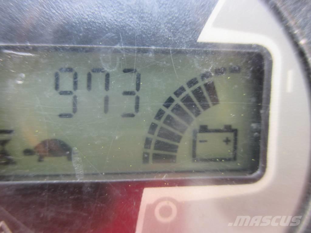 JLG Toucan 8 E 垂直升降工作台