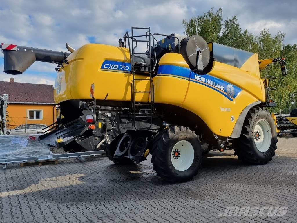 New Holland CX 8.70 聯合收穫機