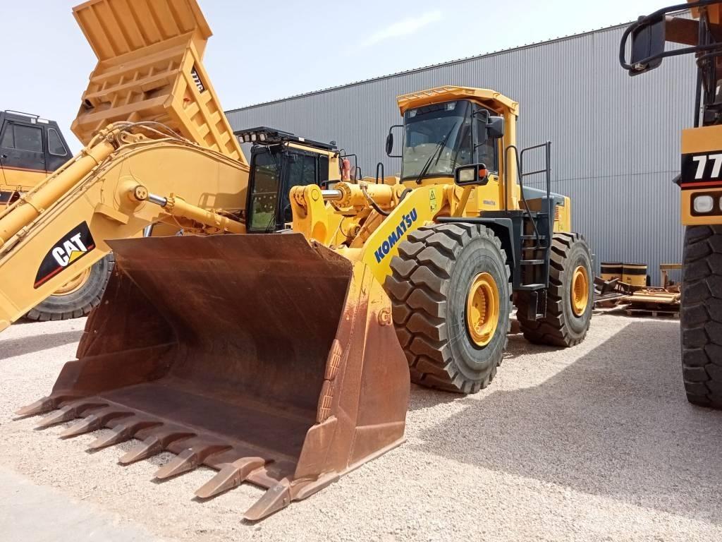 Komatsu WA500-3 輪胎式裝載機