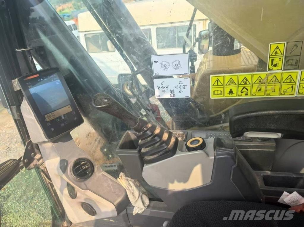 CAT 352 履帶式 挖土機/掘鑿機/挖掘機