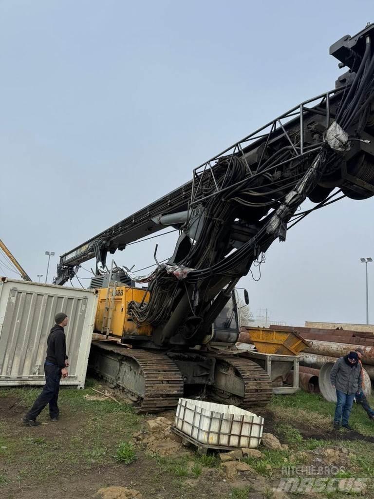 Liebherr LB 28 重型鑽孔機