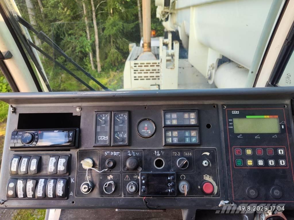 Terex PPM ATT 900 全路面起重機/吊車
