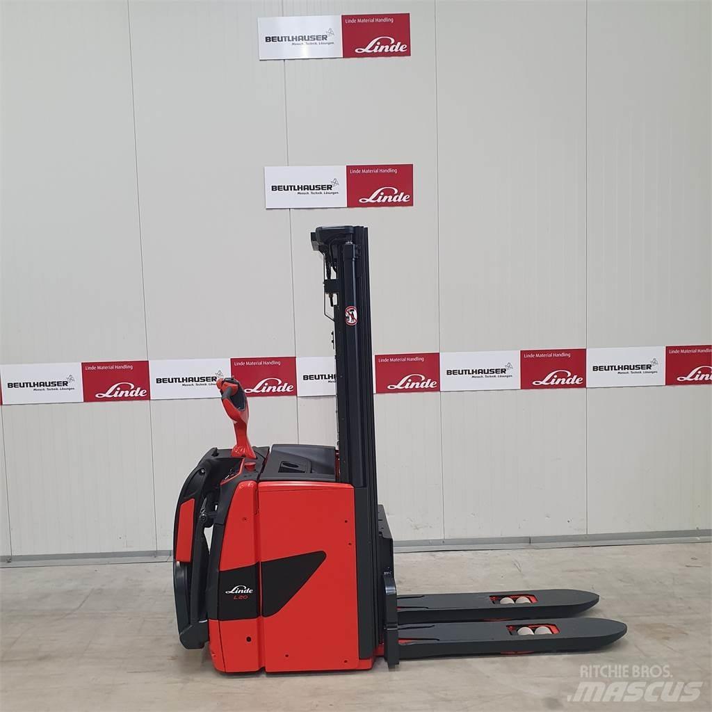 Linde L20APi 行走控制式堆積機
