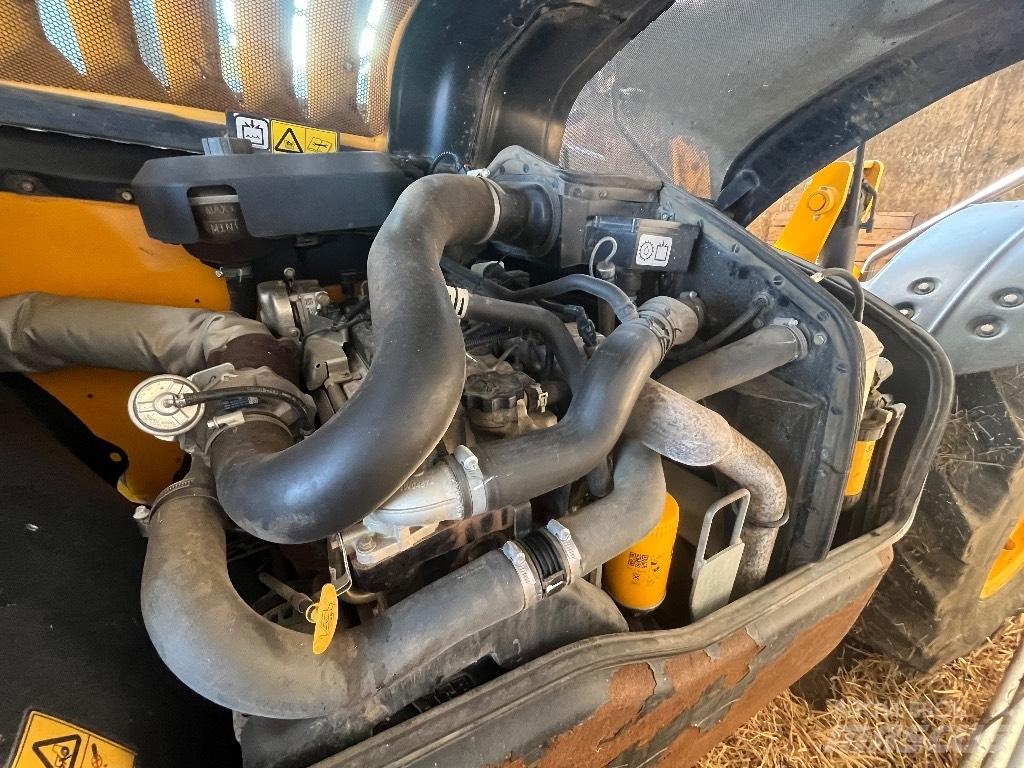 JCB 540-170 伸縮臂操作車