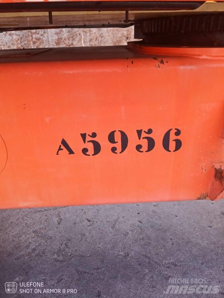 JLG 1350 SJP 伸縮臂高空作業車