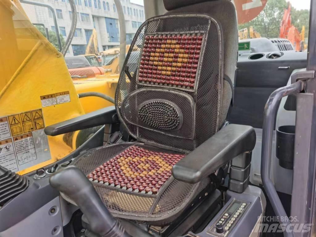 Komatsu PC 200-8 履帶式 挖土機/掘鑿機/挖掘機