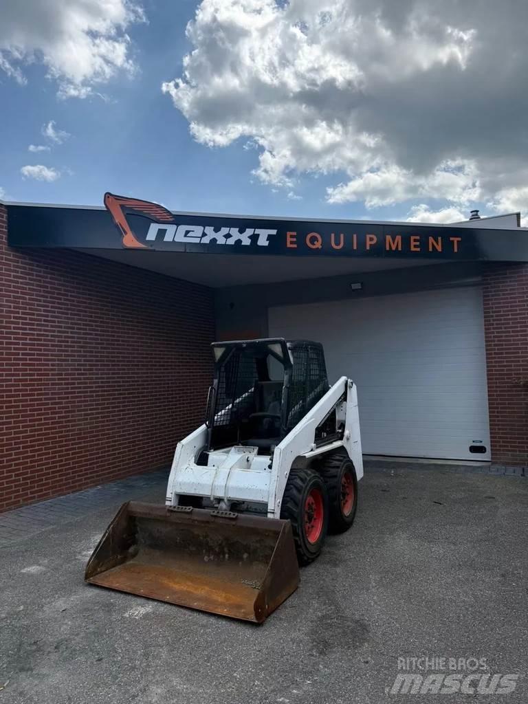 Bobcat S130 滑移轉向裝載機