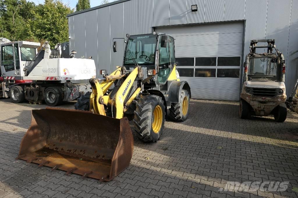Komatsu WA 100 M-5 輪胎式裝載機