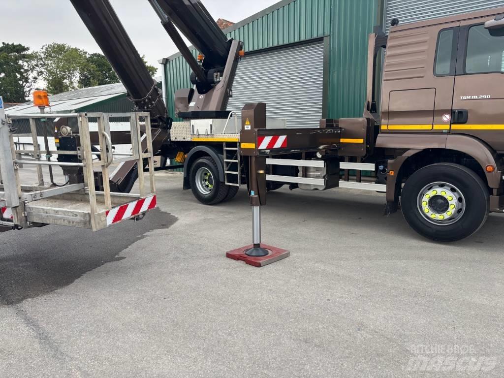 Ruthmann T380 卡車裝載高空作業車