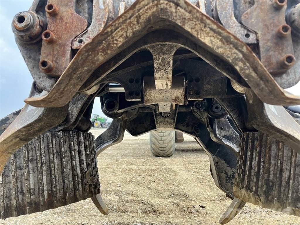 Komatsu 370.2 收穫機頭