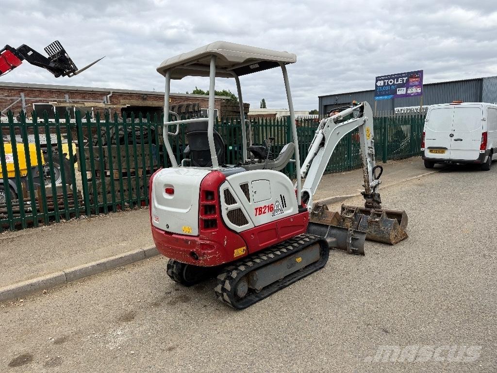 Takeuchi TB 216 小型挖土機/掘鑿機<7t(小型挖掘機)