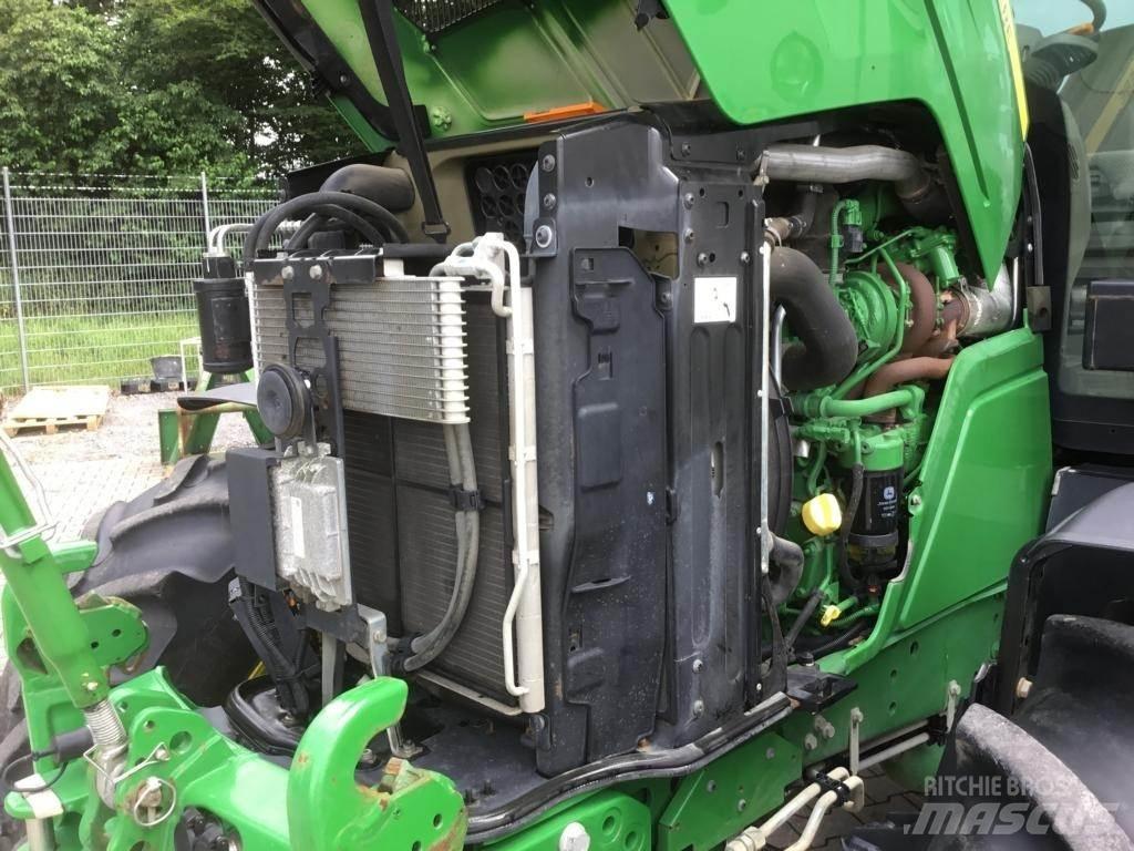 John Deere 6130R 曳引機