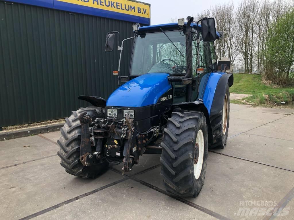 New Holland TL 90 曳引機