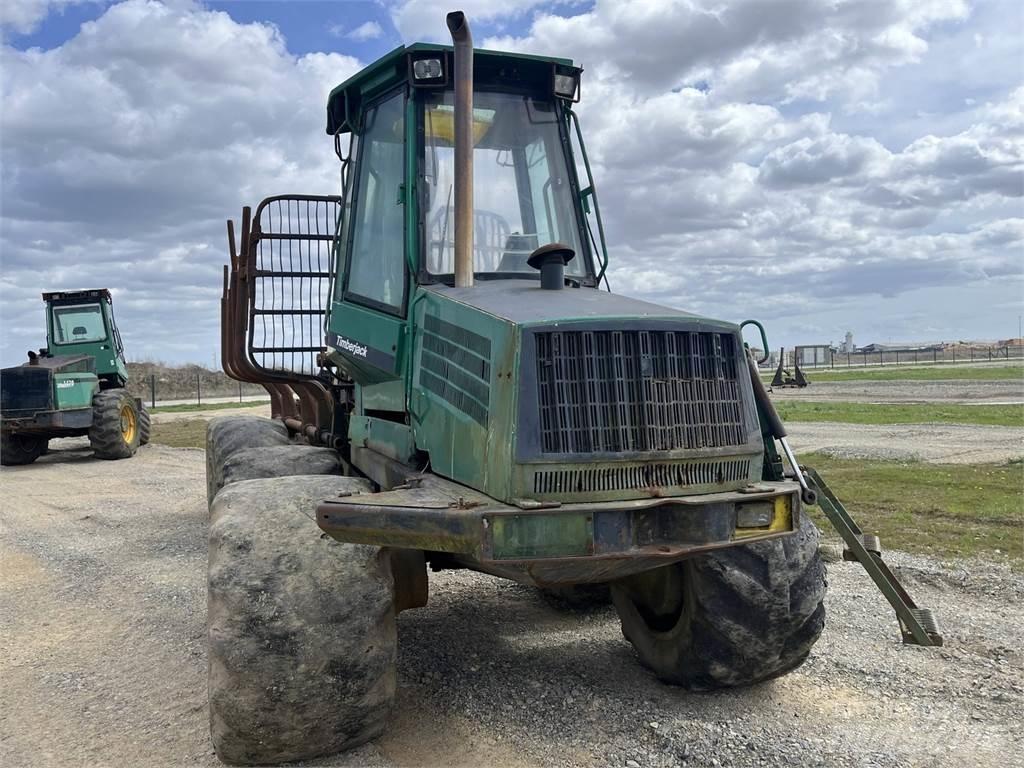 Timberjack 1110 收穫機