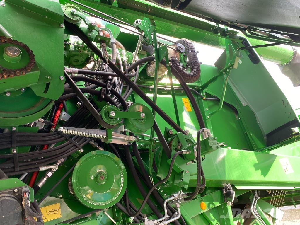 John Deere T560 HM 聯合收穫機