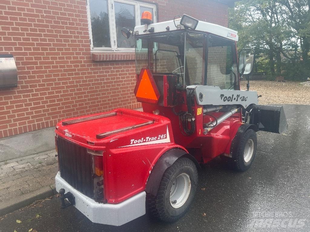 Timan Tool trac 245 工具車