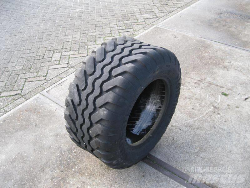 Vredestein 380/55R17 輪胎、車輪和輪圈